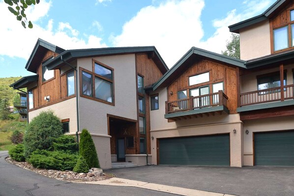 Townhome, 3 Bedrooms | Exterior