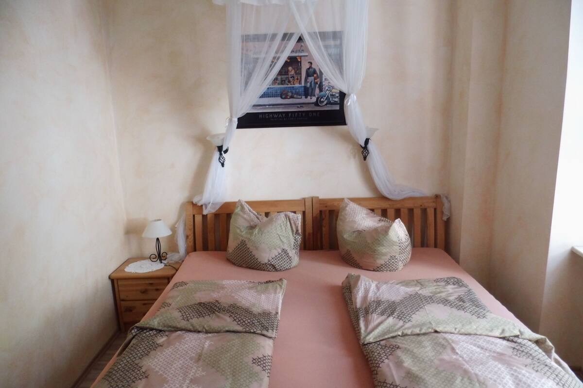 Kamar Standar | Minibar, Wi-Fi gratis, dan seprai linen