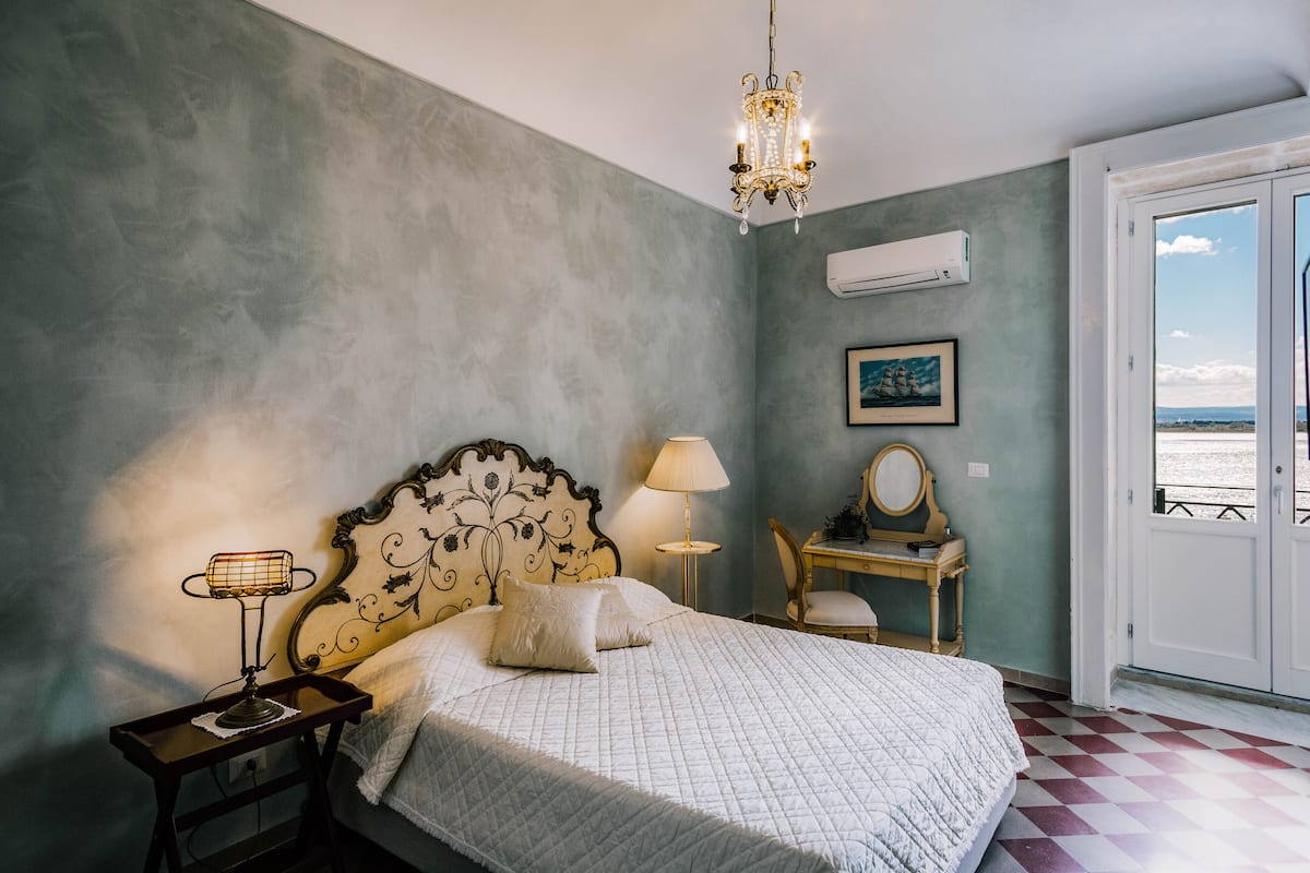 Appartamento Comfort, vista mare, fronte oceano | 3 camere, con arredamento individuale, postazione laptop
