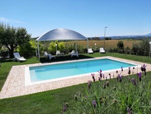Outdoor pool - I Tre Laghi Sant' Agnese - Rustic with pool, aircon (Pescara)