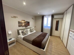 3 bedrooms, iron/ironing board, WiFi, bed sheets - I Tre Laghi Sant' Agnese - Rustic with pool, aircon (Pescara)