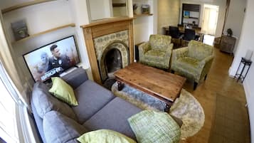 Pintu masuk interior