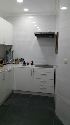 Casa, 2 dormitoris, no fumadors (Riad) | Cuina privada | Frigorífic, microones, placa de cuina i rentaplats