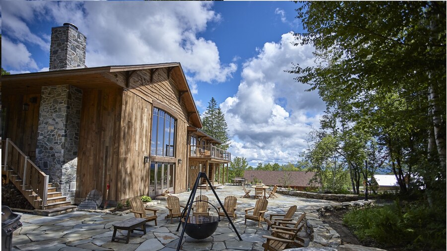 Seesaw's Lodge