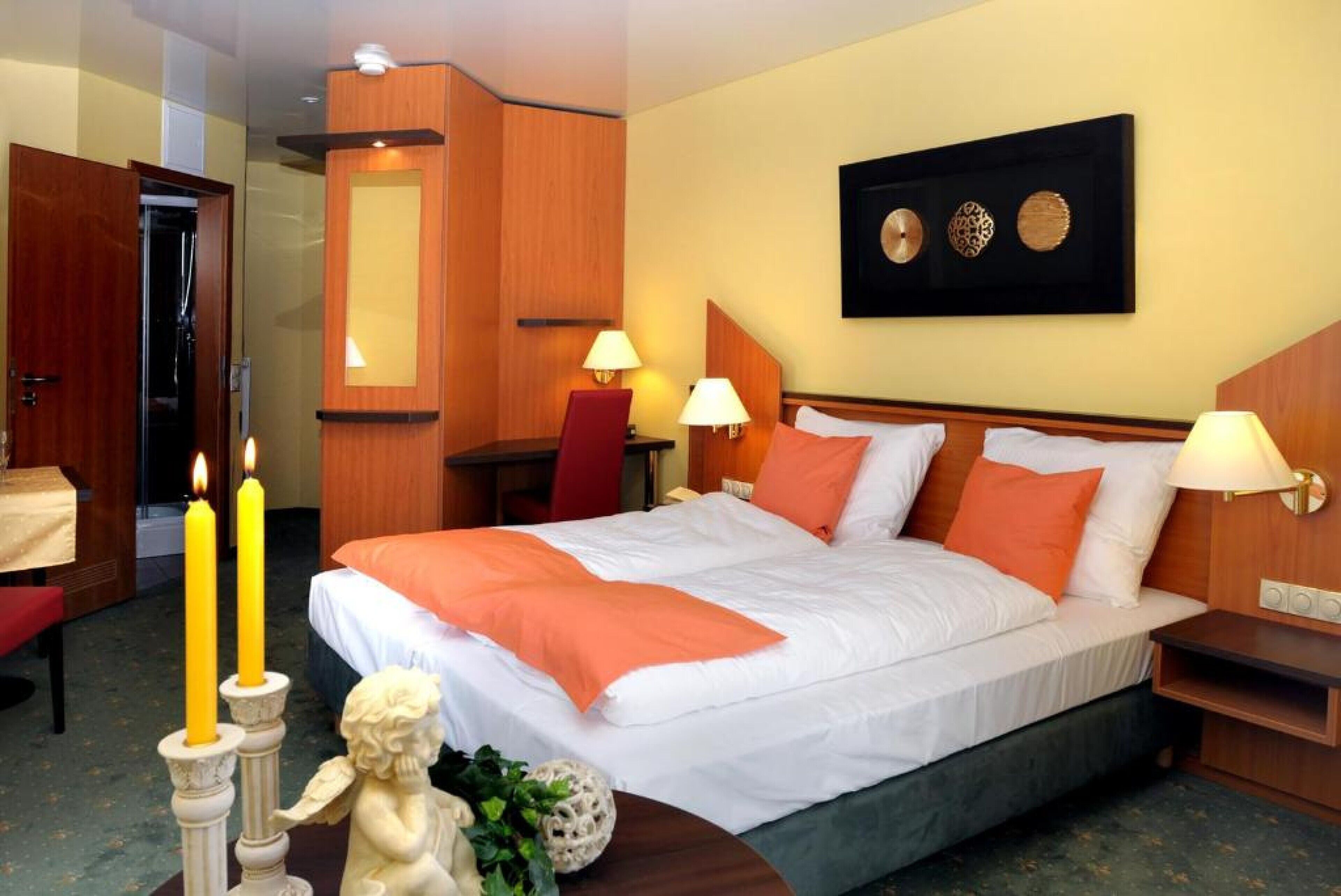 double or twin room | soundproofing, cots/infant beds, rollaway beds, free wifi