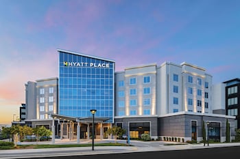 Hyatt Place Greensboro/Downtown