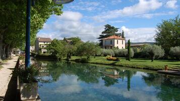 Overnatningsstedets område