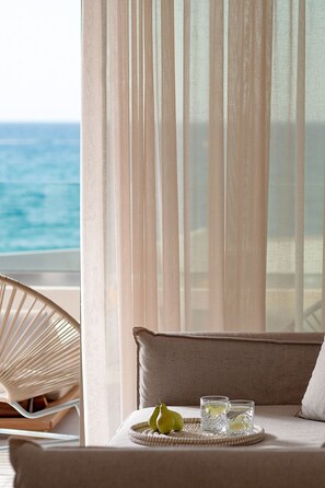 View from room - Ikones Seafront Luxury Suites - Adults Only (Rethymno)