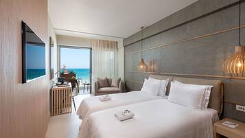 Superior Suite, Sea View | In-room safe, blackout drapes, soundproofing, iron/ironing board