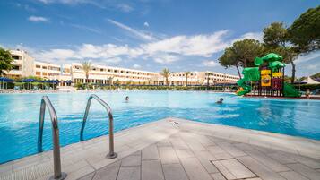Piscina a l'aire lliure