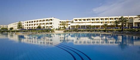 Utomhuspool