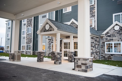 Microtel Inn & Suites by Wyndham Carlisle