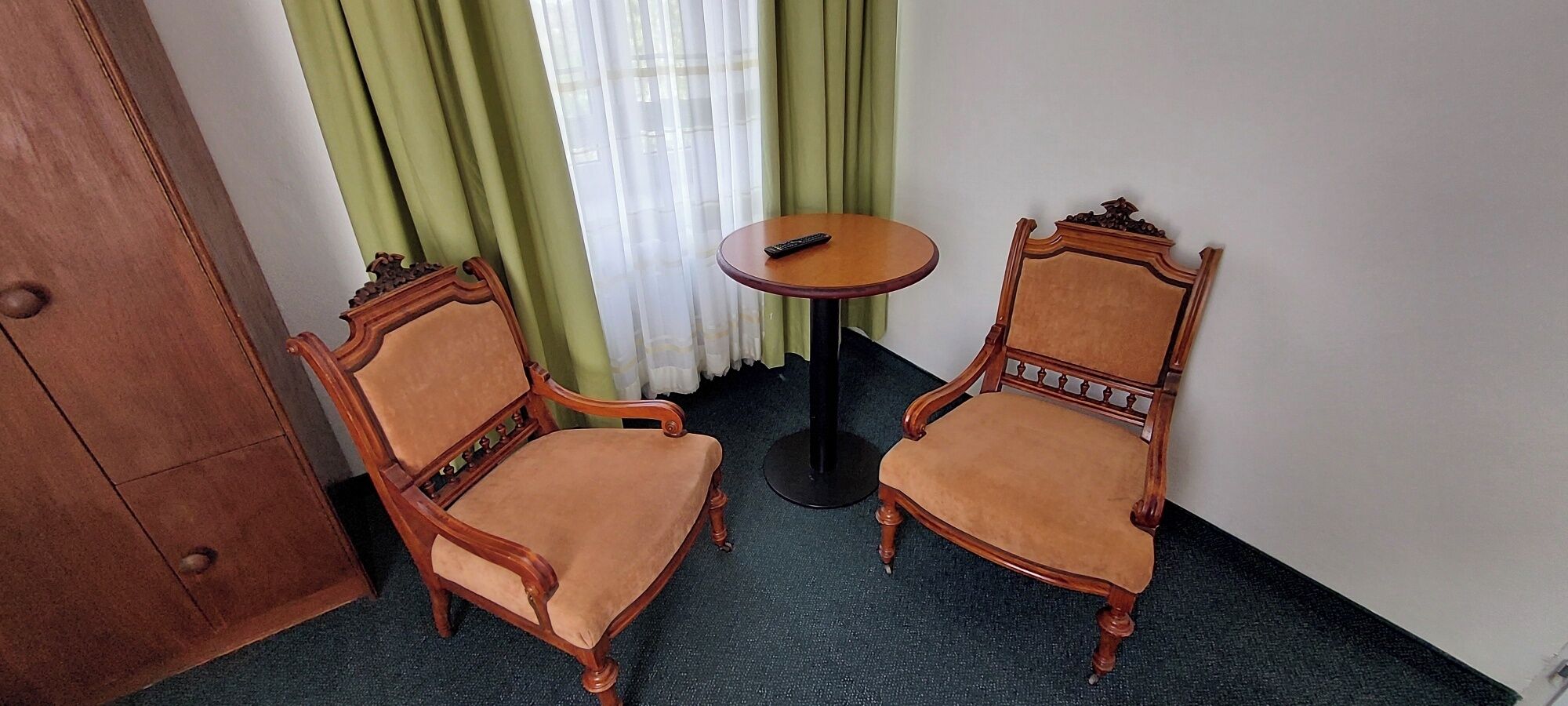 Standard Studio Suite | In-room safe, blackout drapes, free WiFi, bed sheets