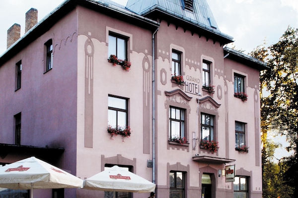 Façade de lâhĂ©bergement