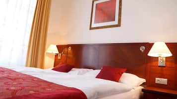 Standard Double Room | In-room safe, blackout drapes, free WiFi, bed sheets