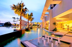 Pool - Swiss Garden Residence SS Suite (Kuala Lumpur)