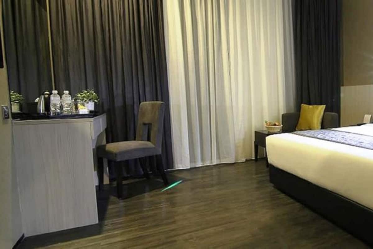 Executive Apartment