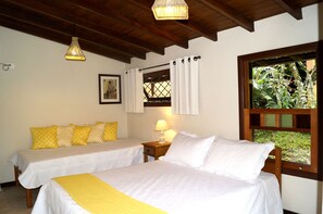 Bed sheets - Pousada Florence (Ilhabela)