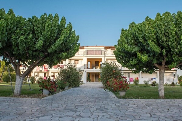 Front of property - Tassia Studios (Zakynthos)