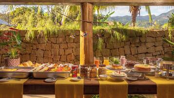 Desayuno continental incluido todos los días