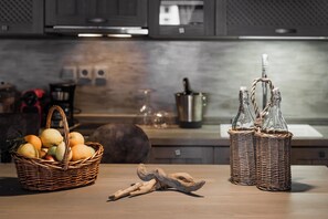 Villa (Elissavet) | Private kitchen - Tyros Boutique Houses (South Kynouria)