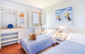 2 Schlafzimmer, Reisekinderbett, kostenloses WLAN