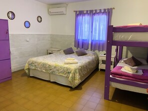 Classic Quadruple Room, Non Smoking | Minibar, laptop workspace, free WiFi, bed sheets