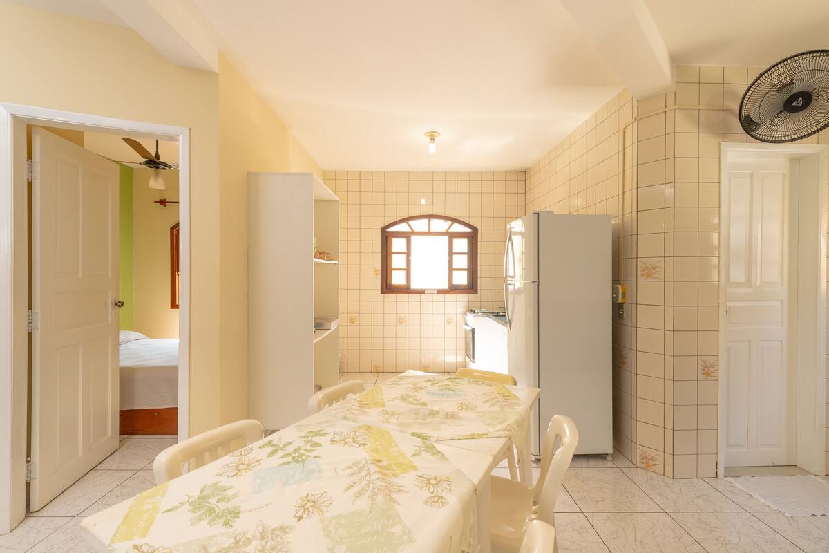 quarto octuplo (ar condicionado) | desk, free wifi