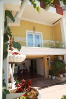 Apartment, 2 Bedrooms, Balcony | Terrace/patio