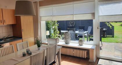 Quiet, central location - child-friendly - 2 parking spaces - 2 bathrooms