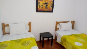 Twin Room, Shared Bathroom | Free WiFi, bed sheets