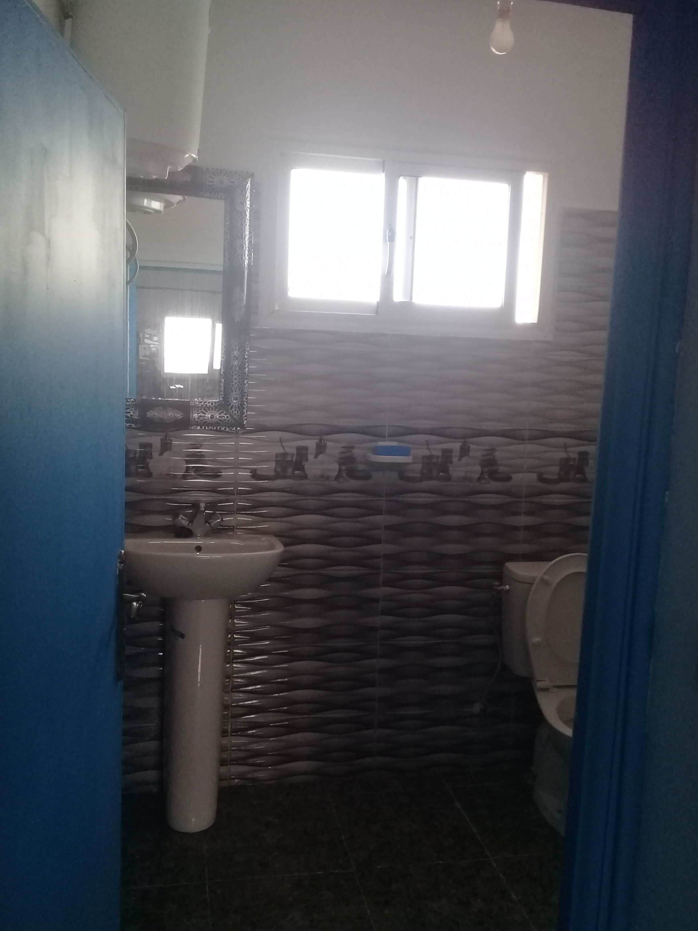 Departamento, 1 habitación | Baño | Regadera, amenidades de baño gratuitas, secadora de cabello, toallas 