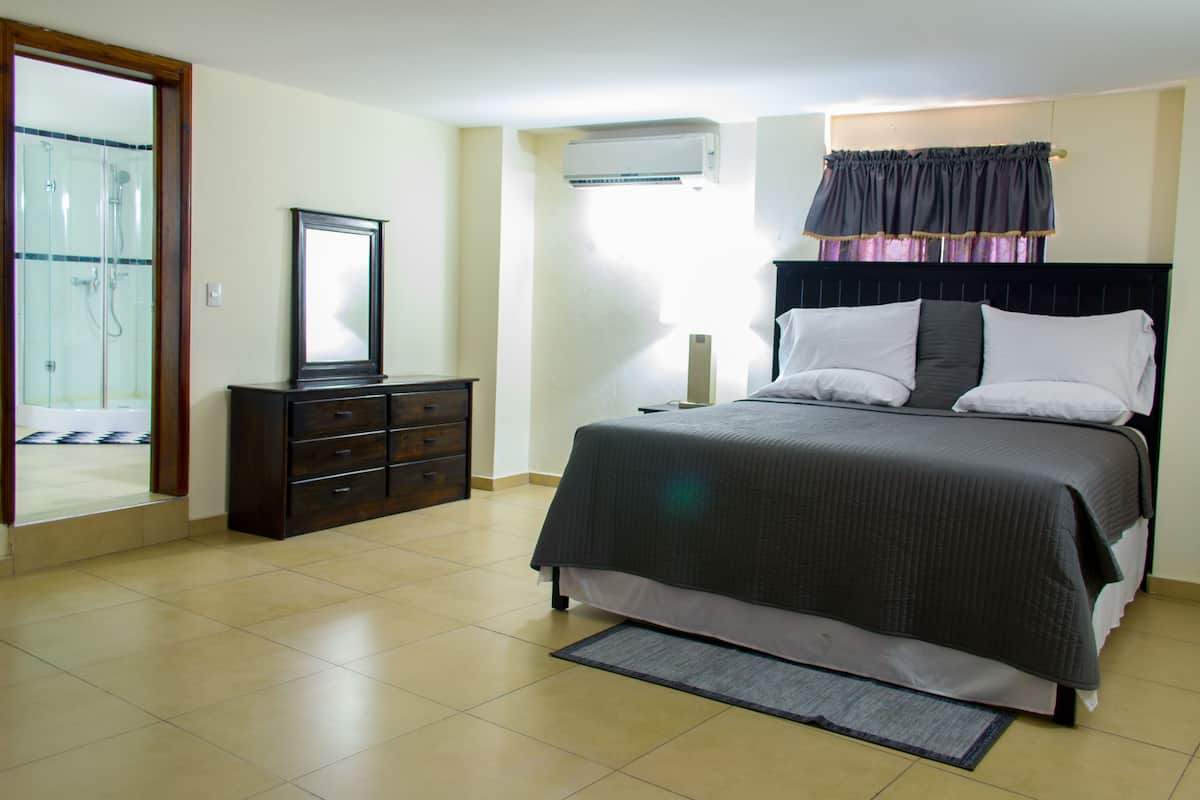 executive suite | egyptian cotton sheets, premium bedding, select comfort beds