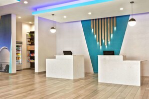 Reception - La Quinta Inn & Suites by Wyndham Richmond-Sugarland (Richmond)