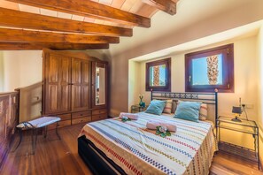 1 室のベッドルーム、アイロン / アイロン台、WiFi (無料)、ベッドシーツ