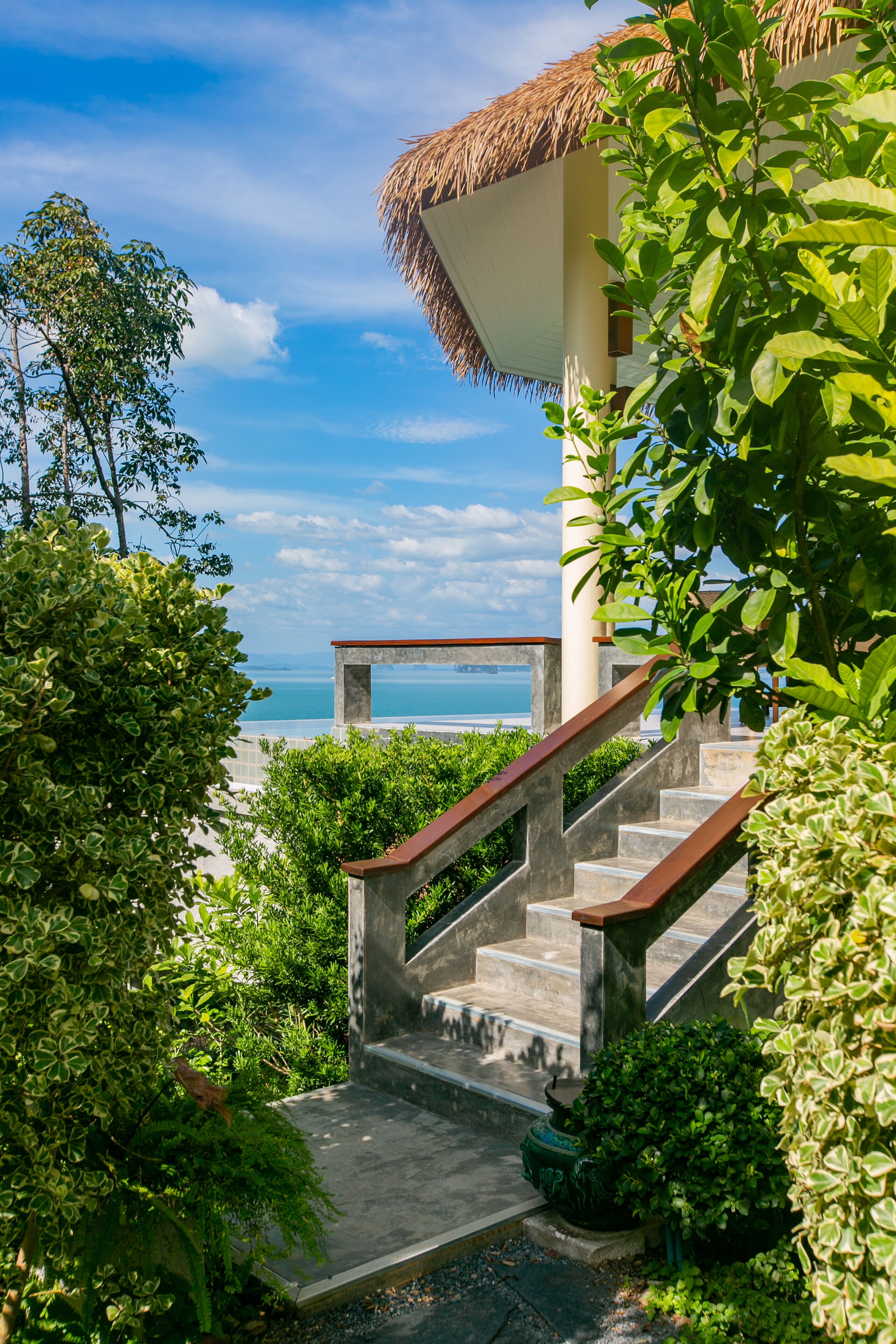 Hilltop Pool Villa 2 | 迷你吧、客房内保险箱、特色装修、笔记本电脑工作区