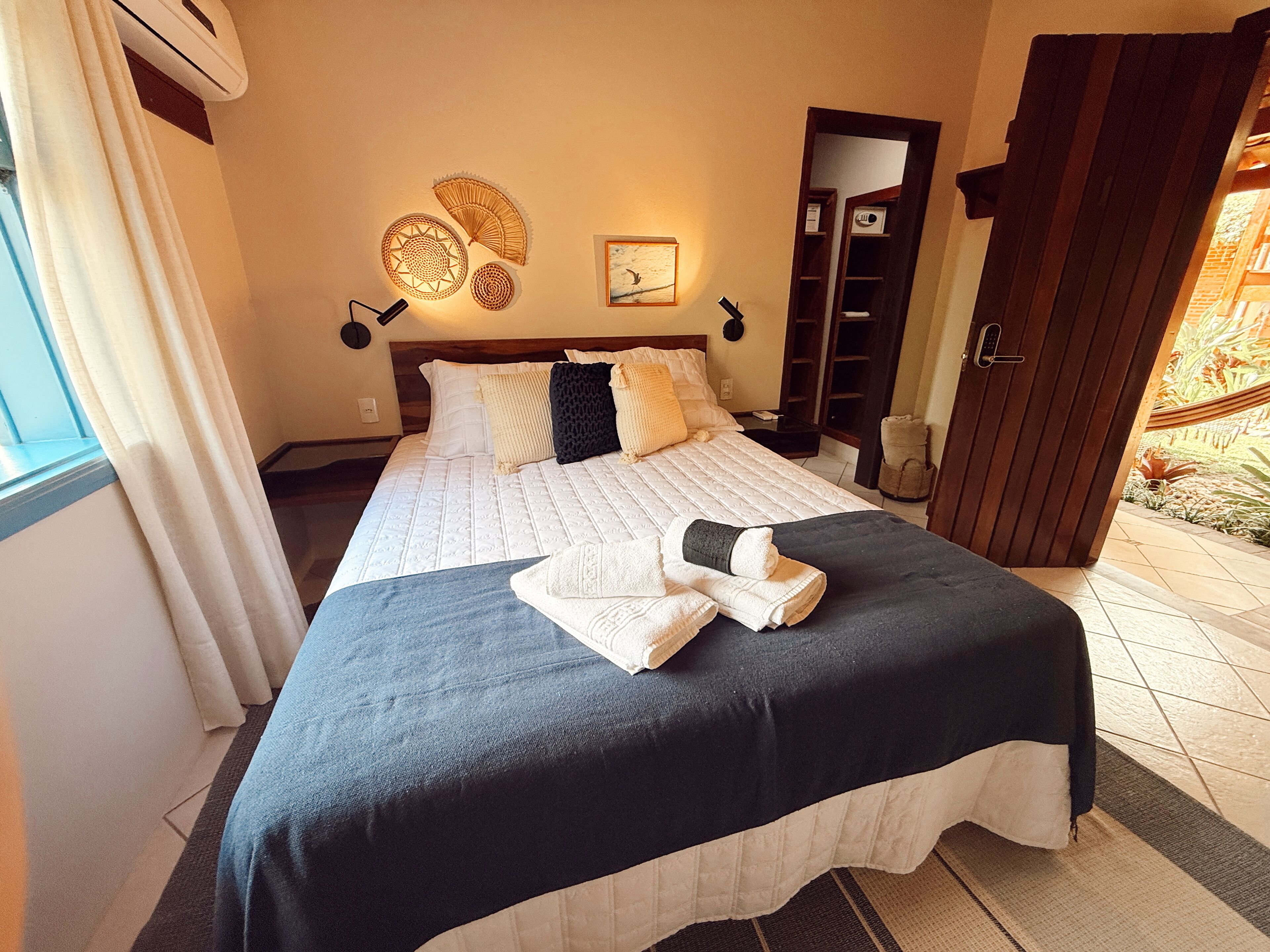 Standard Double Room, 1 Queen Bed, Non Smoking, Garden View
