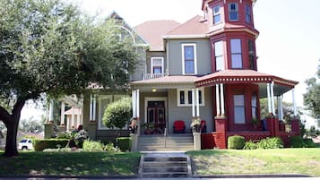 Facciata della struttura