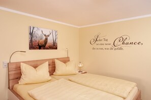 1 bedroom, Internet, bed sheets