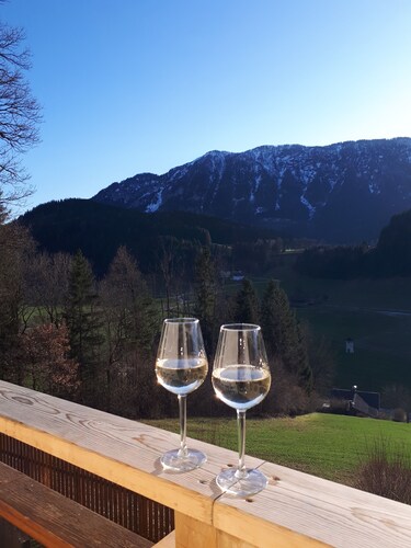 Vacation apartment with 360° panoramic mountain view