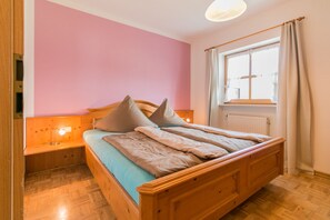 1 chambre, accès Internet, draps fournis