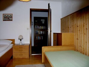 1 bedroom, Internet, bed sheets