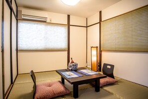 Maison (Private Vacation Home)