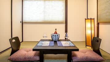 Private Vacation Home | Soundproofing, free WiFi