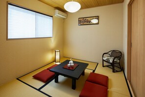 Maison (Private Vacation Home) | Chambres insonorisées, fer et planche à repasser