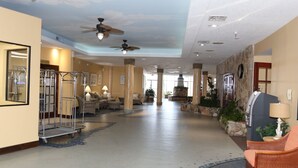Lobby - Studios in Daytona Beach (Daytona Beach)