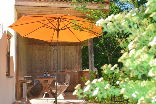 Ferienhaus Sonnenblume 120 qm, Erd- und Dachgeschoss, 4 separate Schlafzimmer-Überdachter Freisitz FH Sonnenblume