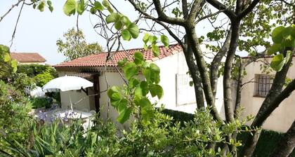 Appartement 65m2, indépendant dans villa, terrasse, jardin et parking, 5 Pers.