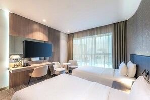 Standaard kamer, 2 eenpersoonsbedden | Pillowtop-bedden, een minibar, een kluis op de kamer, een bureau