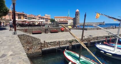 Air-conditioned villa, exceptional location in a private residence with pool